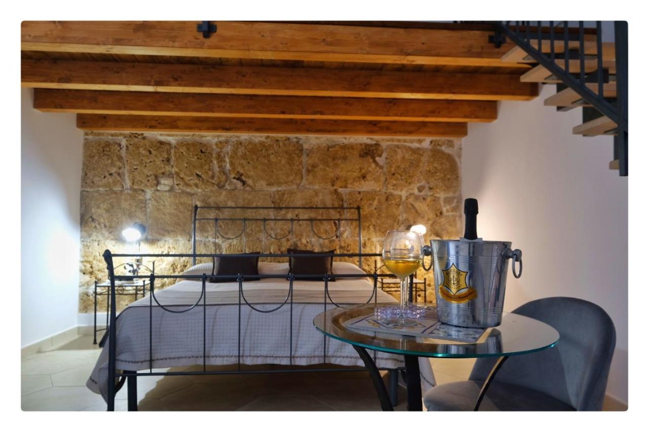 Morfeo Charming Rooms & Relax Avola Extérieur photo