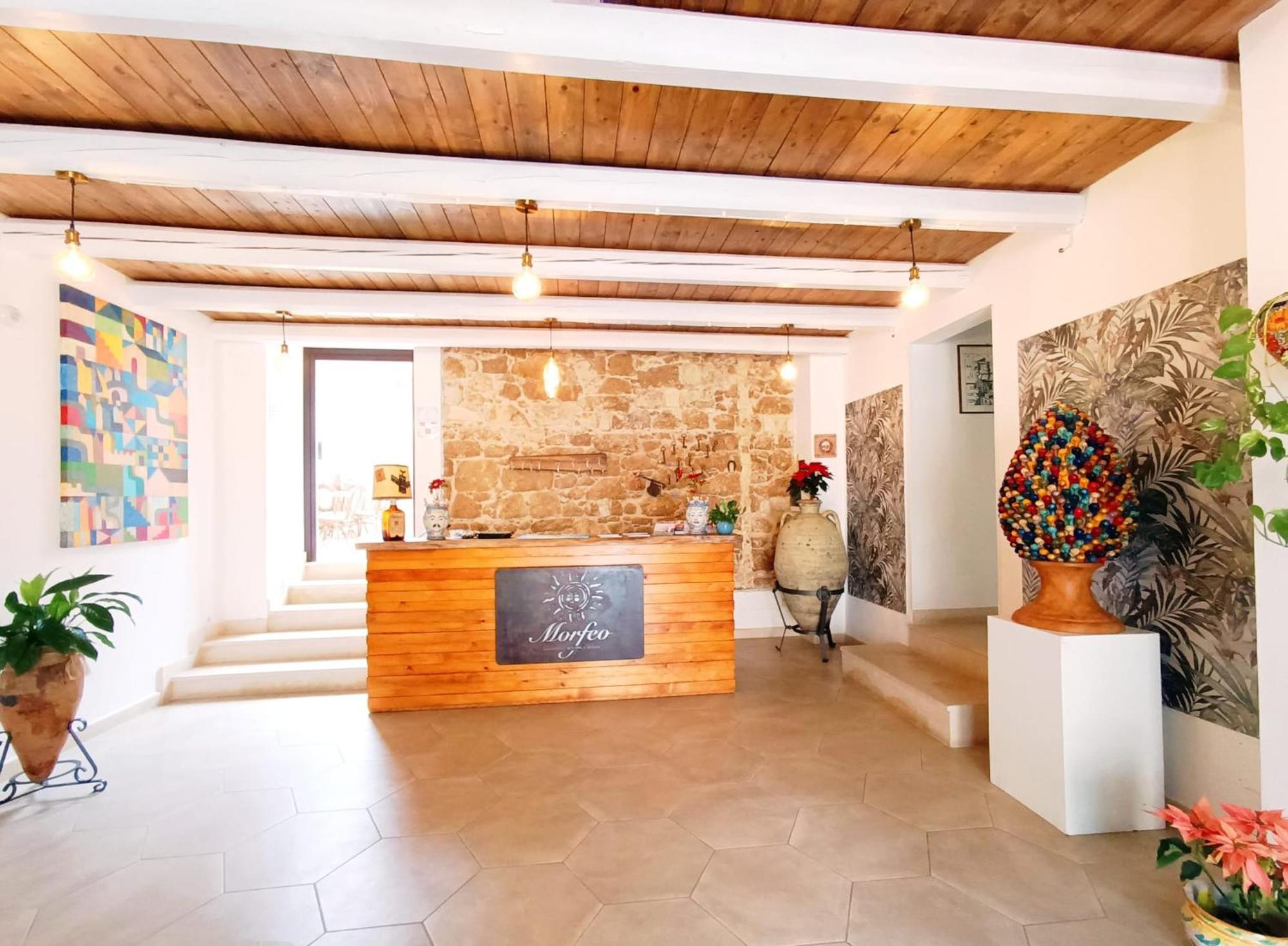 Morfeo Charming Rooms & Relax Avola Extérieur photo