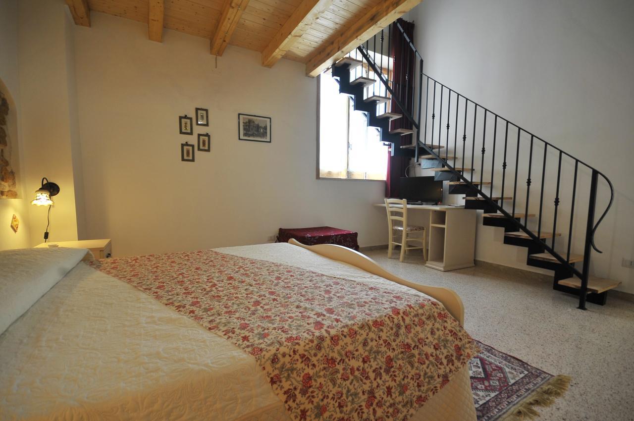 Morfeo Charming Rooms & Relax Avola Extérieur photo